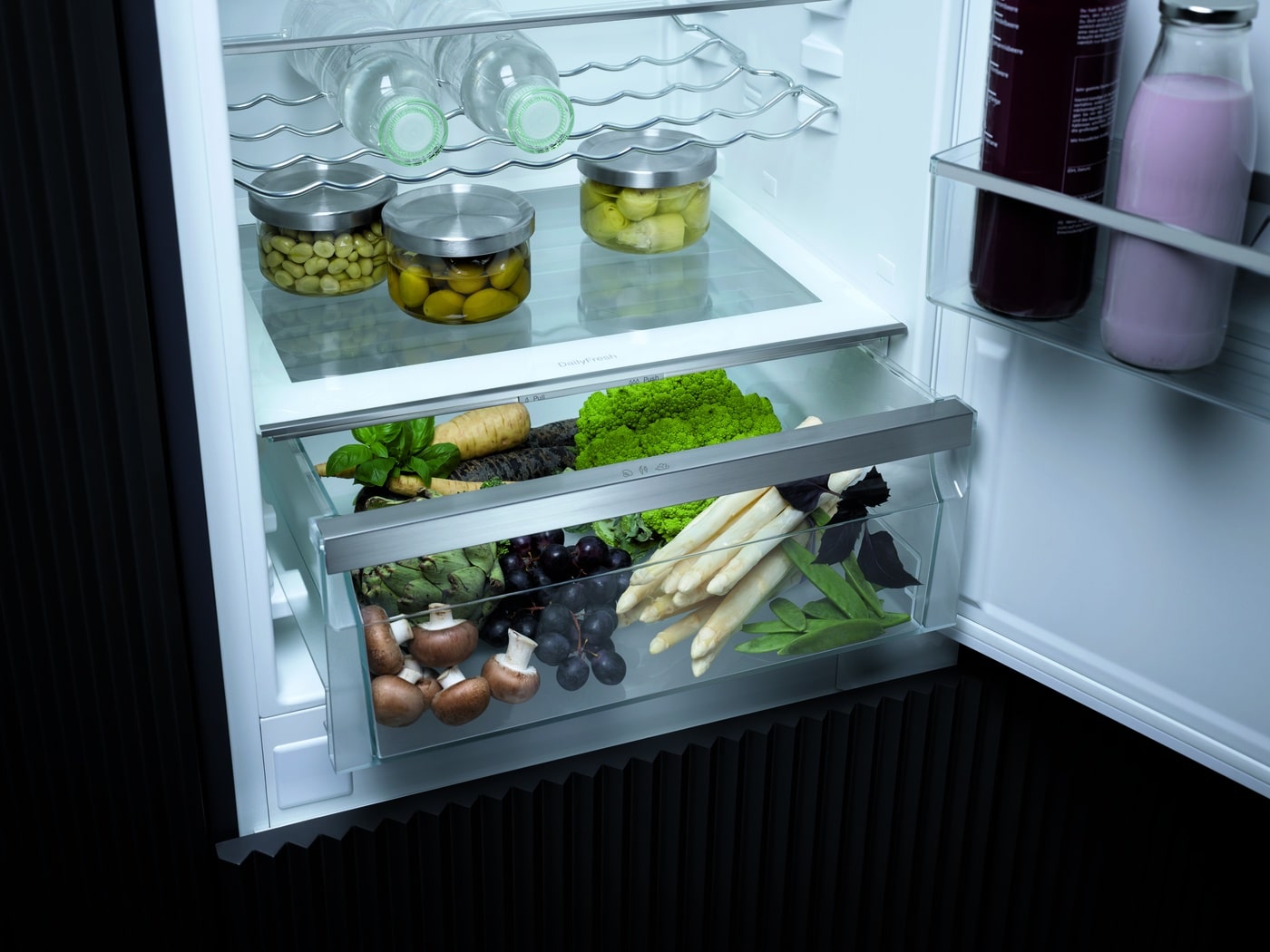 Miele Integrerbart køle-/fryseskab KFN 7733 F - Billede 2
