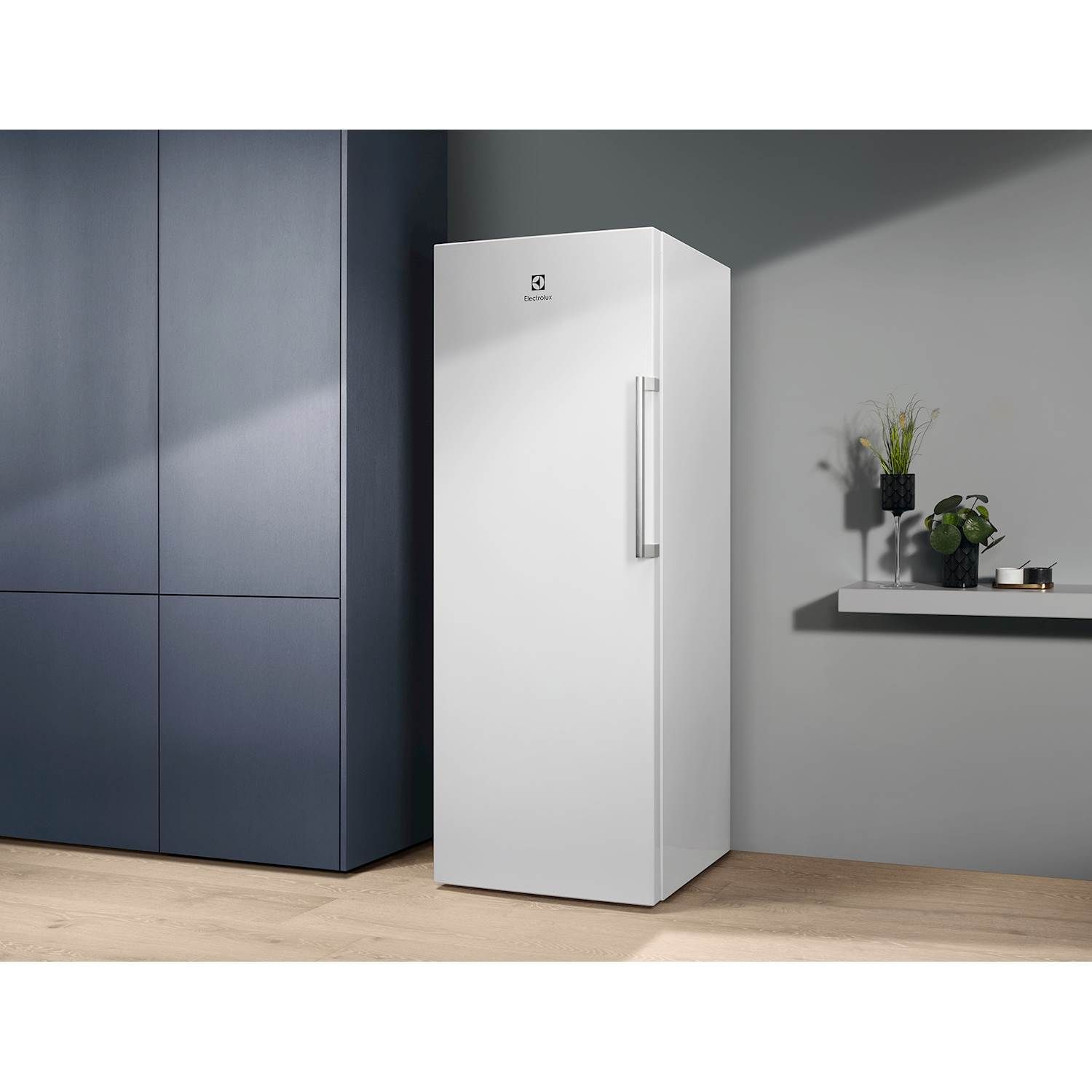 Electrolux Fryseskab LUT2NE32W-V - Billede 6