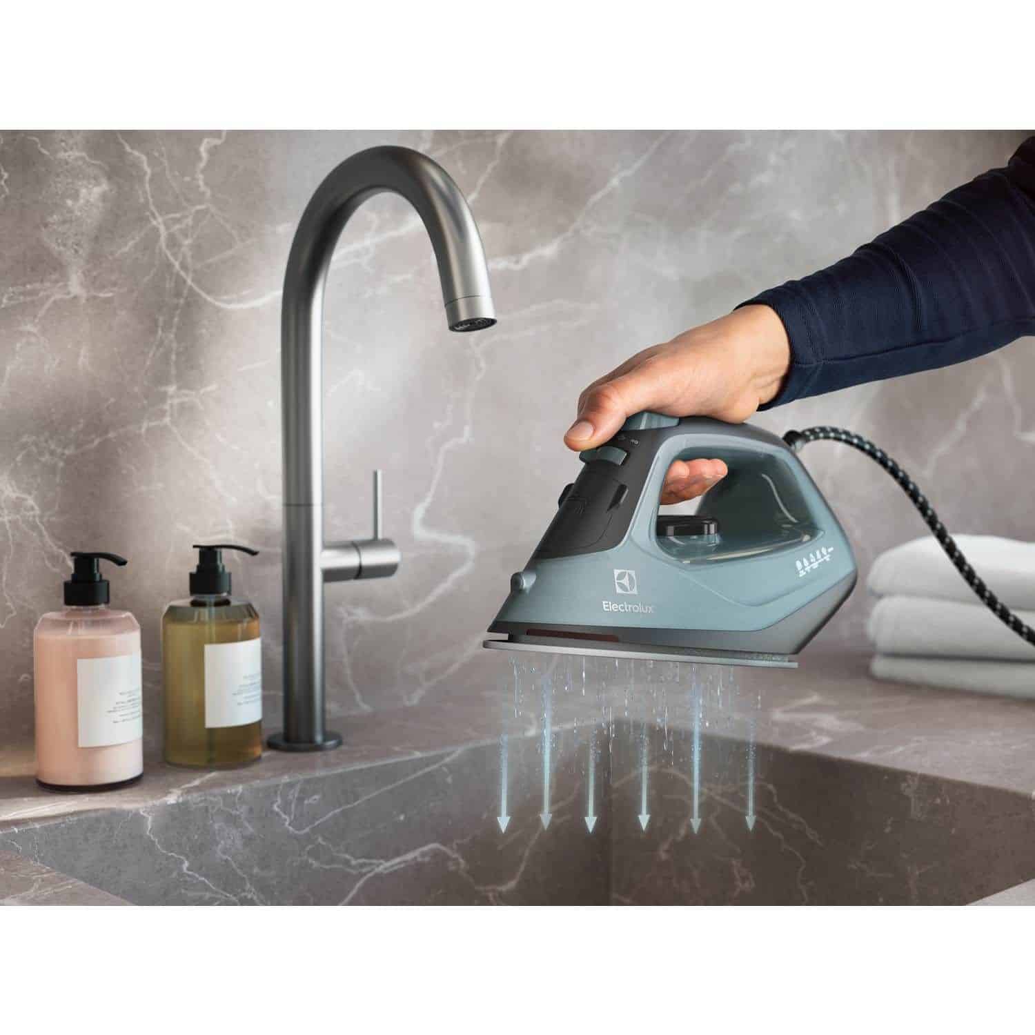 Electrolux Dampstrygejern E5SI2-6OG - Billede 5